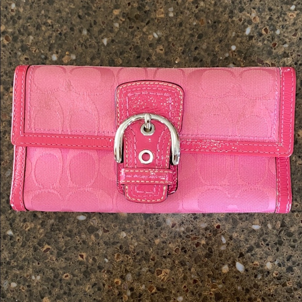 Coach Wallet - Pink